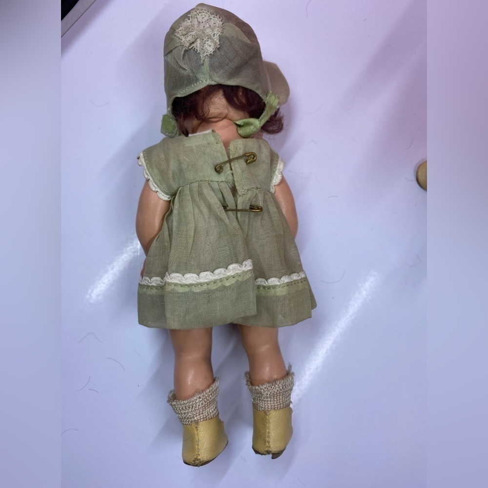 VINTAGE~1936 COMPOSITION MADAME ALEXANDER~’CECILE’ DIONNE QUINTUPLET DOLL~BR - Picture 7 of 8